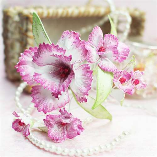 Elegant Carnation Bouquet Flower Shaping Class